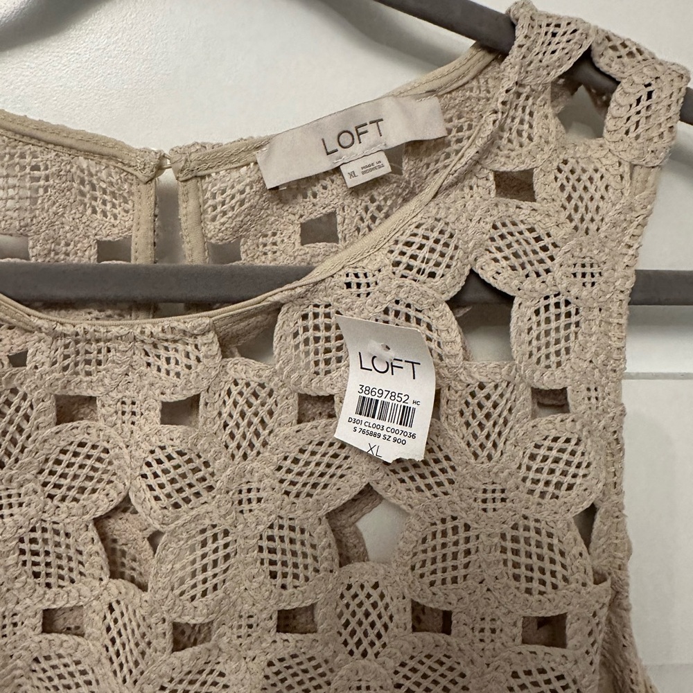 LOFT Daisy Crochet Tank Top - Picture 3 of 4